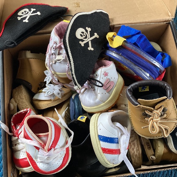 Build a bear clothes lot - Picture 9 of 9